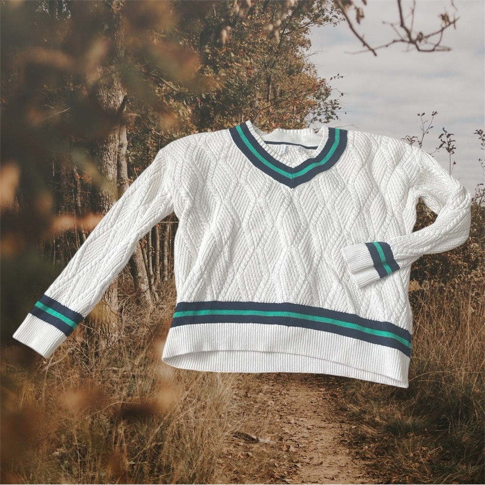 Elegant White V-Neck Sweater with Blue and Green Trim